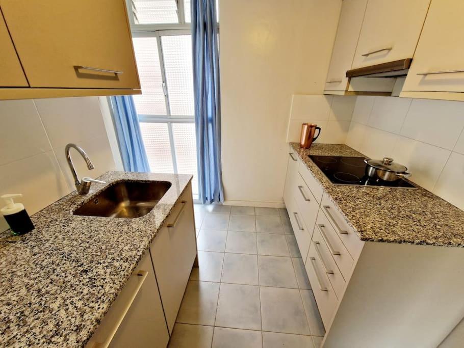 סאלו Apartamento A Un Paso De Playa מראה חיצוני תמונה